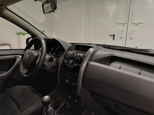 Renault Duster I Рестайлинг с пробегом 2016 года, цена 1 024 000 рублей, 205274 км, внедорожник, Автокод Объявления