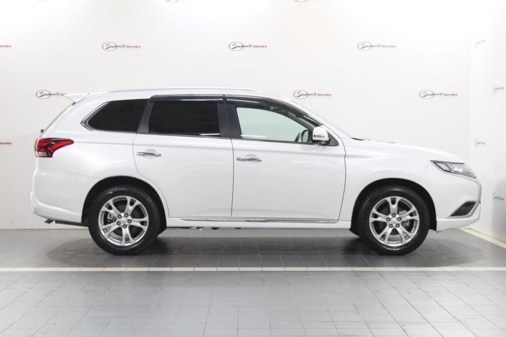 Mitsubishi Outlander III Рестайлинг 3 Владивосток  - изображение 5