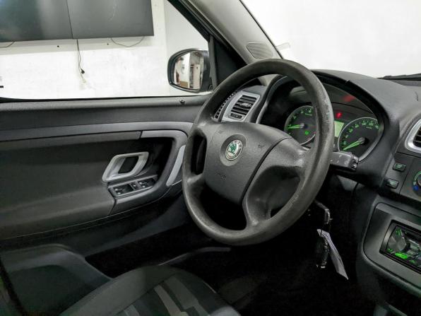 Skoda Roomster I с пробегом 2008 года, цена 630 000 рублей, 174280 км, компактвэн, Автокод Объявления