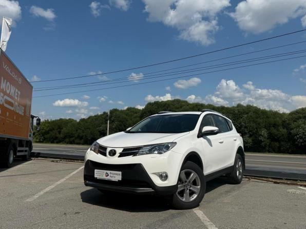 Toyota RAV4 IV (XA40) с пробегом 2015 года, цена 2 350 000 рублей, 114000 км, внедорожник, Автокод Объявления