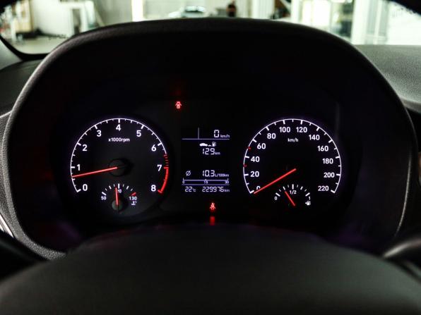 Hyundai Solaris II с пробегом 2019 года, цена 1 350 000 рублей, 229974 км, седан, Автокод Объявления