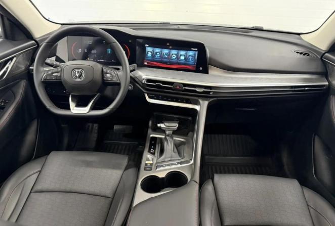 Changan CS35 Plus I Рестайлинг с пробегом 2023 года, цена 1 820 000 рублей, 24706 км, внедорожник, Автокод Объявления