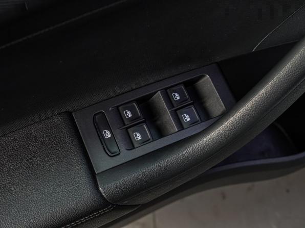 Volkswagen Polo VI с пробегом 2020 года, цена 1 420 000 рублей, 92899 км, лифтбек, Автокод Объявления