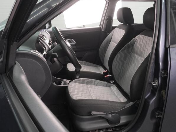Skoda Fabia II с пробегом 2009 года, цена 579 000 рублей, 275204 км, хэтчбек, Автокод Объявления
