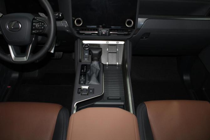 Lexus GX III с пробегом 2026 года, цена 17 900 000 рублей, 10 км, внедорожник, Автокод Объявления