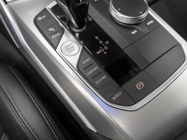 BMW 3 серии VII (G2x) с пробегом 2019 года, цена 4 320 000 рублей, 56464 км, седан, Автокод Объявления