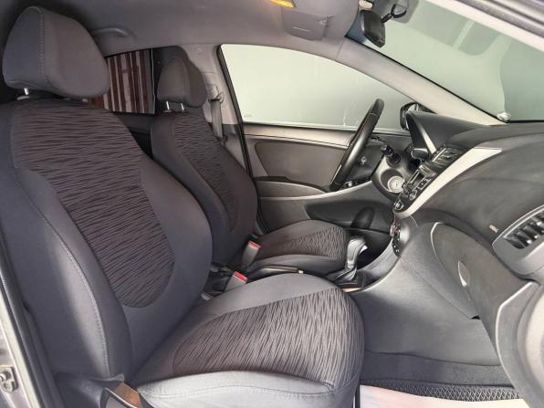 Hyundai Solaris I Рестайлинг с пробегом 2015 года, цена 960 000 рублей, 185938 км, седан, Автокод Объявления
