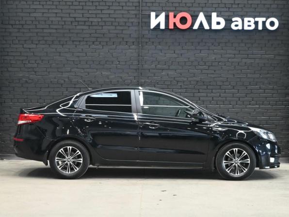 Kia Rio III Рестайлинг с пробегом 2016 года, цена 990 000 рублей, 121318 км, седан, Автокод Объявления