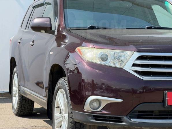 Toyota Highlander II (XU40) Рестайлинг с пробегом 2013 года, цена 2 290 000 рублей, 129121 км, внедорожник, Автокод Объявления