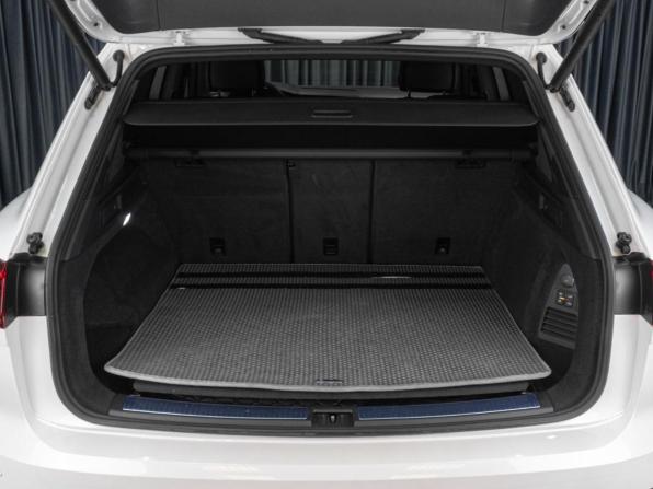 Volkswagen Touareg III с пробегом 2020 года, цена 5 699 000 рублей, 59802 км, внедорожник, Автокод Объявления