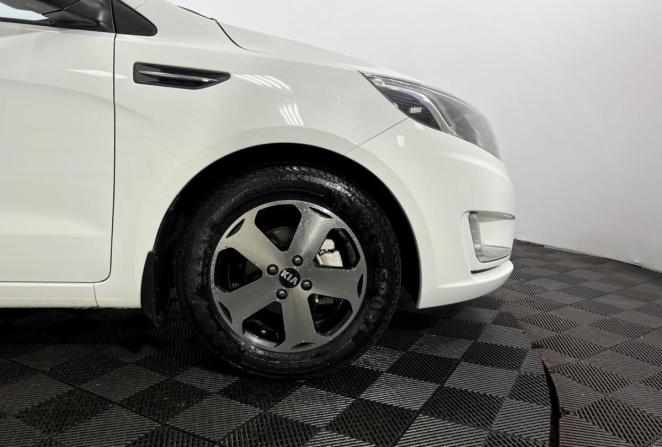 Kia Rio III с пробегом 2013 года, цена 950 000 рублей, 80236 км, седан, Автокод Объявления
