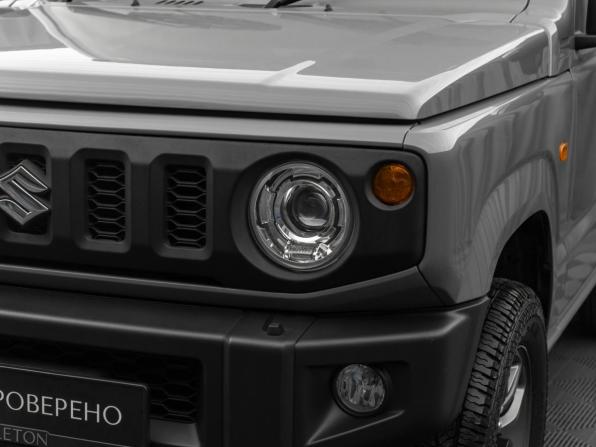 Suzuki Jimny IV с пробегом 2025 года, цена 2 750 000 рублей, 6503 км, внедорожник, Автокод Объявления