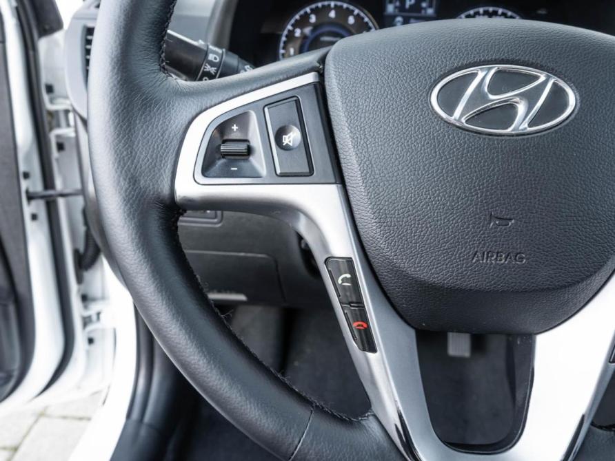 Hyundai Solaris I Рестайлинг Ставрополь  - изображение 19