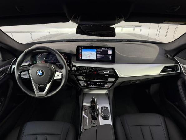 BMW 5 серии VII (G30/G31/G38) Рестайлинг с пробегом 2023 года, цена 6 800 000 рублей, 12000 км, седан, Автокод Объявления