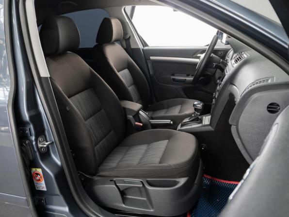 Skoda Octavia II (A5) Рестайлинг с пробегом 2011 года, цена 869 000 рублей, 219415 км, лифтбек, Автокод Объявления