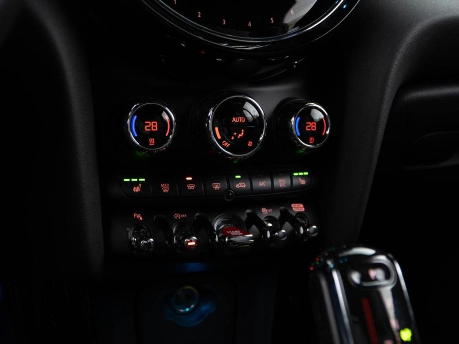 Mini Hatch III (F55/F56) Рестайлинг Москва  - изображение 20
