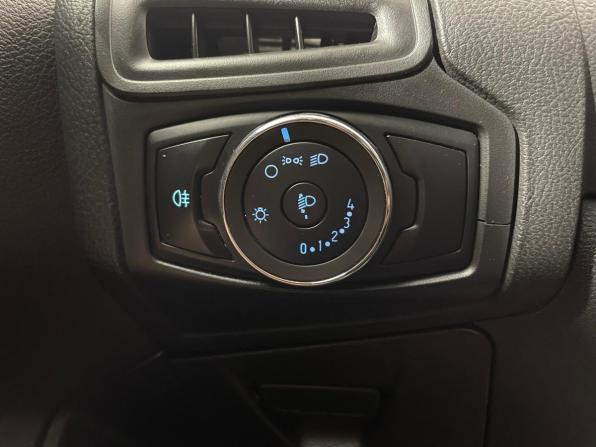 Ford Focus III с пробегом 2014 года, цена 633 000 рублей, 267921 км, хэтчбек, Автокод Объявления