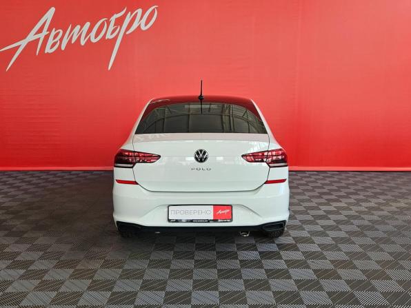 Volkswagen Polo VI с пробегом 2021 года, цена 1 539 000 рублей, 66999 км, лифтбек, Автокод Объявления