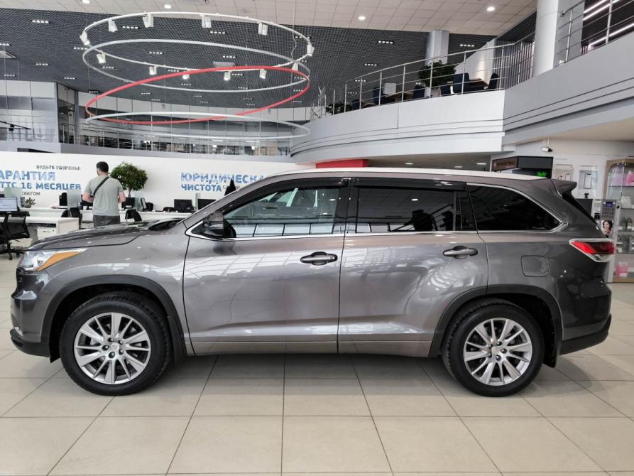 Toyota Highlander III (XU50) Казань  - изображение 10