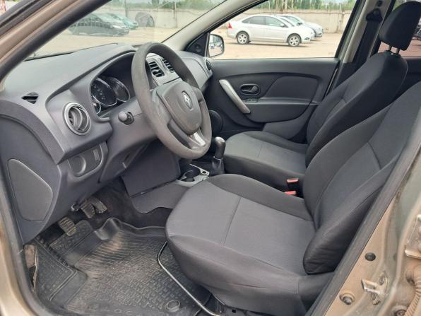 Renault Logan II с пробегом 2014 года, цена 465 000 рублей, 245056 км, седан, Автокод Объявления