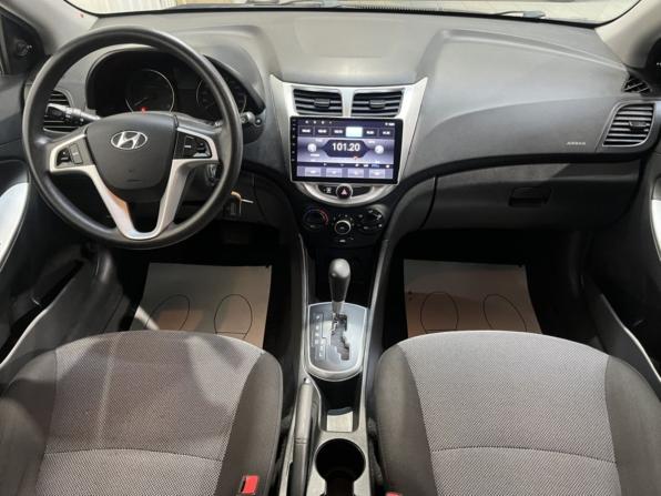 Hyundai Solaris I с пробегом 2013 года, цена 795 000 рублей, 191850 км, хэтчбек, Автокод Объявления