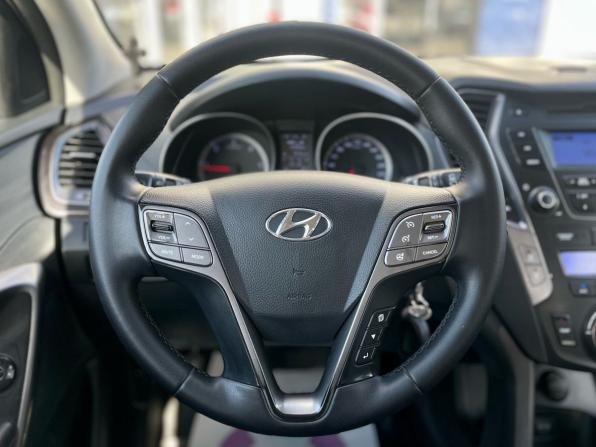 Hyundai Santa Fe III с пробегом 2012 года, цена 1 650 000 рублей, 178400 км, внедорожник, Автокод Объявления