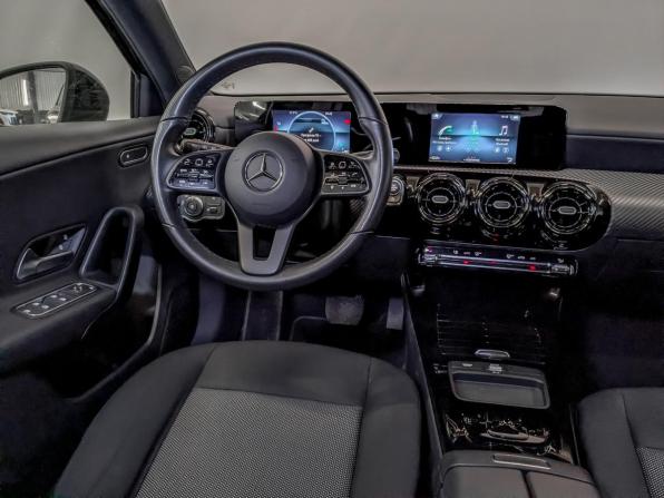 Mercedes-Benz A-Класс IV (W177) с пробегом 2019 года, цена 2 625 000 рублей, 33635 км, хэтчбек, Автокод Объявления
