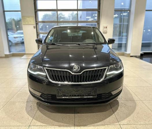 Skoda Rapid I Рестайлинг с пробегом 2019 года, цена 1 449 000 рублей, 102000 км, лифтбек, Автокод Объявления