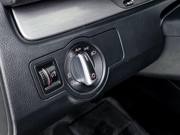 Volkswagen Passat B7 с пробегом 2013 года, цена 1 230 000 рублей, 176800 км, седан, Автокод Объявления