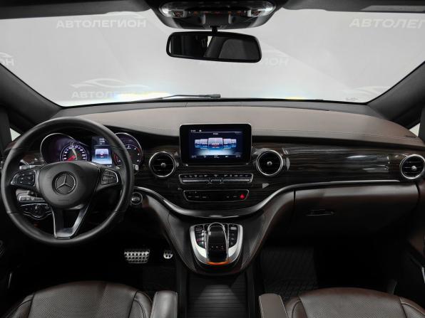 Mercedes-Benz V-Класс III (W447) с пробегом 2017 года, цена 5 000 000 рублей, 105400 км, минивэн, Автокод Объявления