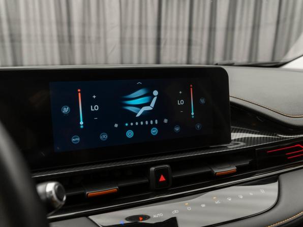 Omoda S5 GT с пробегом 2023 года, цена 1 790 000 рублей, 38007 км, седан, Автокод Объявления