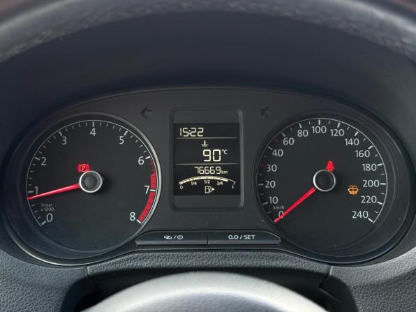 Volkswagen Polo V Рестайлинг с пробегом 2020 года, цена 1 460 000 рублей, 76668 км, седан, Автокод Объявления