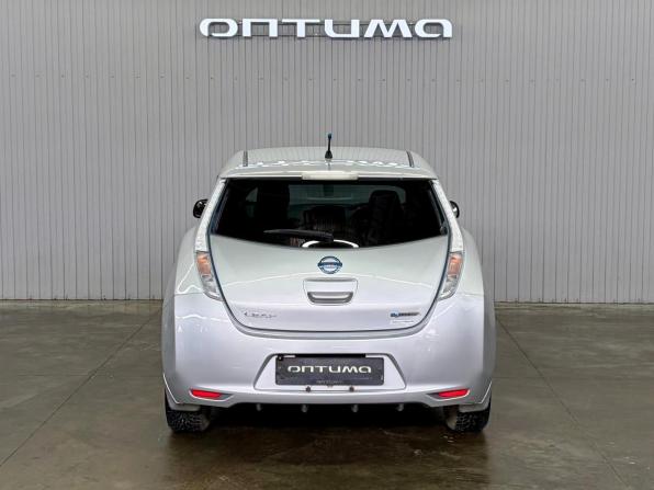 Nissan Leaf I (ZE0/AZE0) с пробегом 2015 года, цена 947 000 рублей, 67187 км, хэтчбек, Автокод Объявления