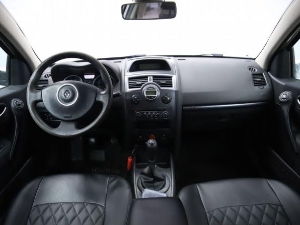 Renault Megane II Рестайлинг с пробегом 2007 года, цена 350 000 рублей, 267315 км, седан, Автокод Объявления