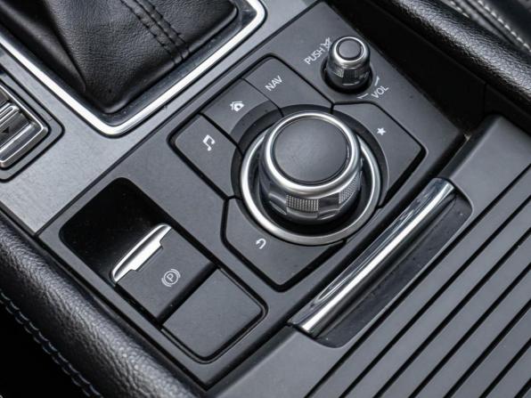 Mazda 6 III (GJ) Рестайлинг с пробегом 2017 года, цена 1 840 000 рублей, 123594 км, седан, Автокод Объявления