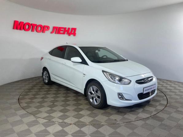 Hyundai Solaris I с пробегом 2012 года, цена 870 000 рублей, 201376 км, седан, Автокод Объявления