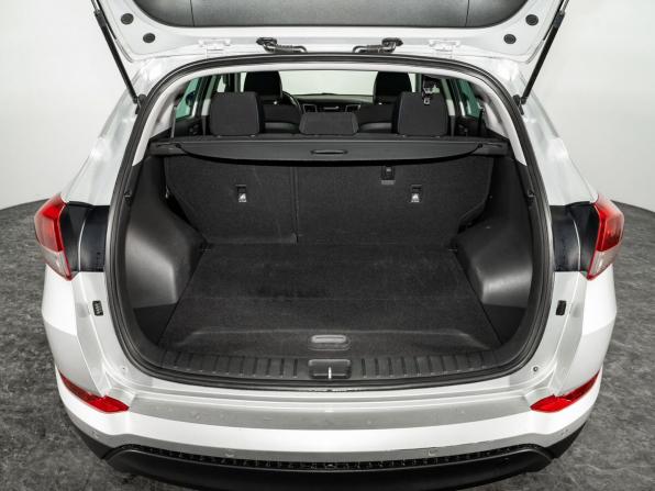 Hyundai Tucson III с пробегом 2015 года, цена 1 698 500 рублей, 132460 км, внедорожник, Автокод Объявления
