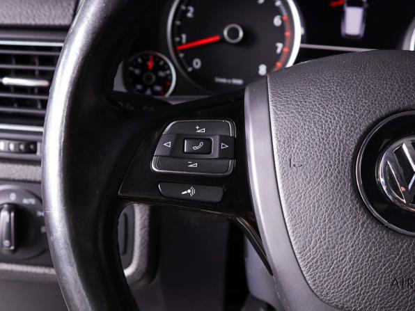 Volkswagen Touareg II с пробегом 2013 года, цена 1 920 000 рублей, 183000 км, внедорожник, Автокод Объявления