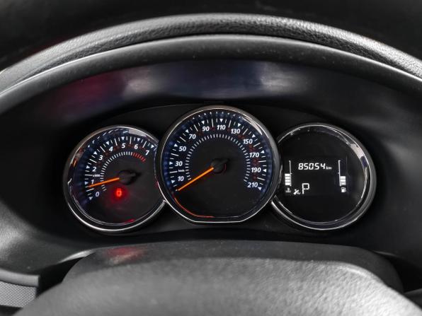 Renault Sandero II Рестайлинг с пробегом 2019 года, цена 1 069 000 рублей, 85000 км, хэтчбек, Автокод Объявления