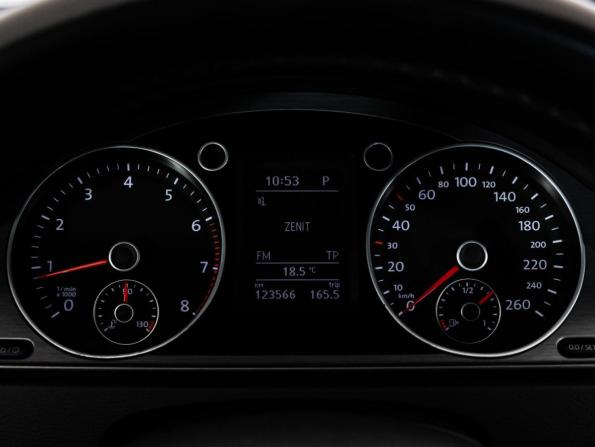 Volkswagen Passat B7 с пробегом 2013 года, цена 1 249 000 рублей, 123545 км, седан, Автокод Объявления