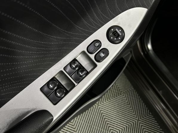 Hyundai Solaris I Рестайлинг с пробегом 2016 года, цена 1 120 000 рублей, 199655 км, седан, Автокод Объявления