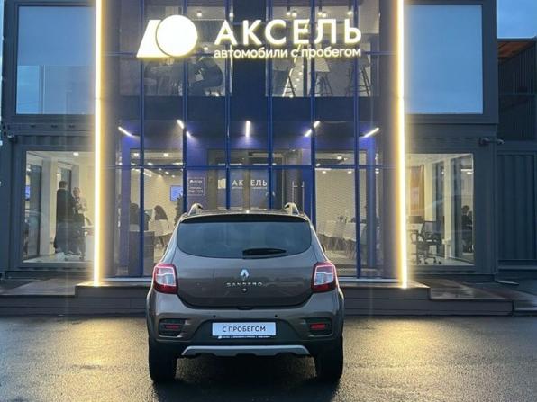 Renault Sandero II Рестайлинг с пробегом 2020 года, цена 1 175 000 рублей, 93113 км, хэтчбек, Автокод Объявления
