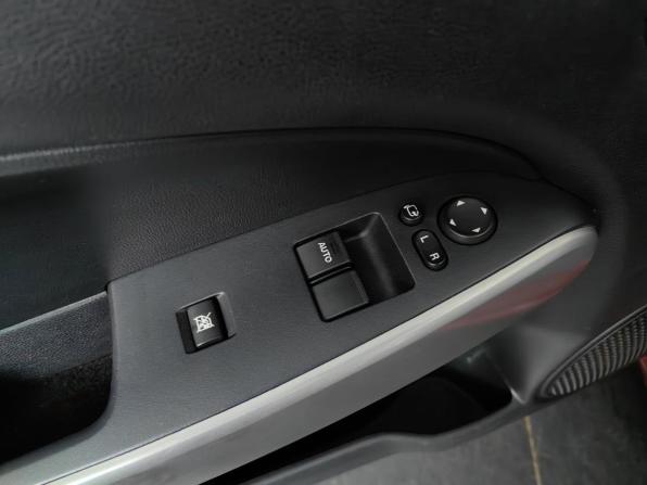 Mazda 2 II Рестайлинг (DE2) с пробегом 2011 года, цена 799 000 рублей, 87686 км, хэтчбек, Автокод Объявления