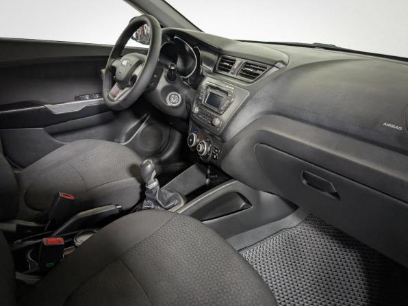 Kia Rio III с пробегом 2013 года, цена 829 500 рублей, 180000 км, седан, Автокод Объявления