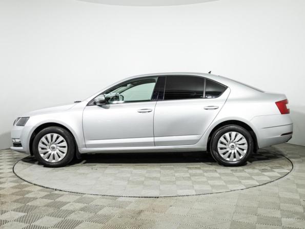 Skoda Octavia III (A7) Рестайлинг с пробегом 2017 года, цена 1 549 700 рублей, 133945 км, лифтбек, Автокод Объявления