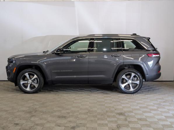 Jeep Grand Cherokee V (WL) с пробегом 2023 года, цена 6 500 000 рублей, 59587 км, внедорожник, Автокод Объявления