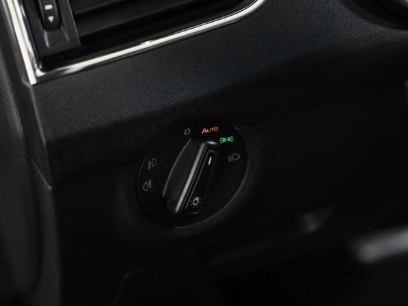 Skoda Octavia III (A7) Рестайлинг с пробегом 2017 года, цена 1 749 000 рублей, 192046 км, лифтбек, Автокод Объявления