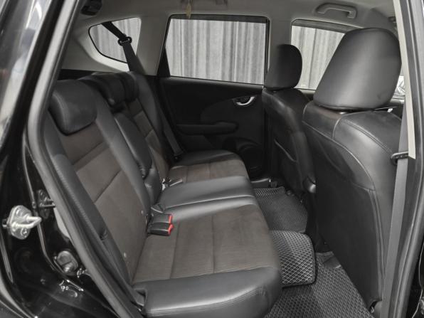 Honda Fit II с пробегом 2012 года, цена 949 000 рублей, 150000 км, хэтчбек, Автокод Объявления