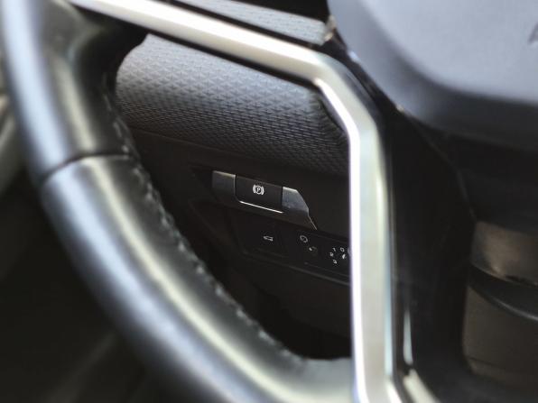 Land Rover Range Rover Evoque II с пробегом 2021 года, цена 3 050 000 рублей, 159123 км, внедорожник, Автокод Объявления