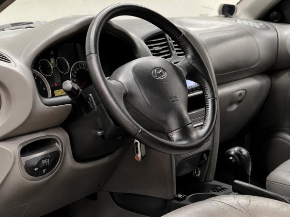 Hyundai Santa Fe Classic с пробегом 2008 года, цена 749 000 рублей, 325413 км, внедорожник, Автокод Объявления